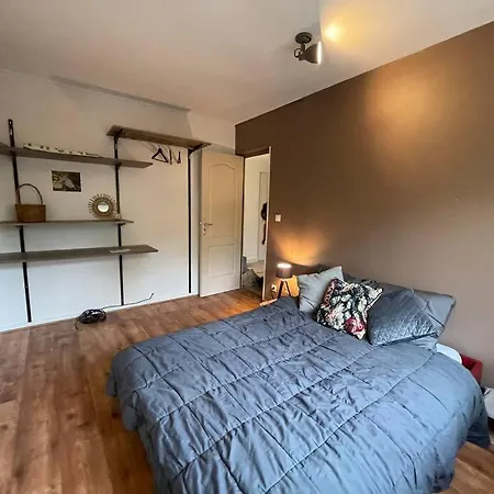 Les Canaux De Faventines Apartment
